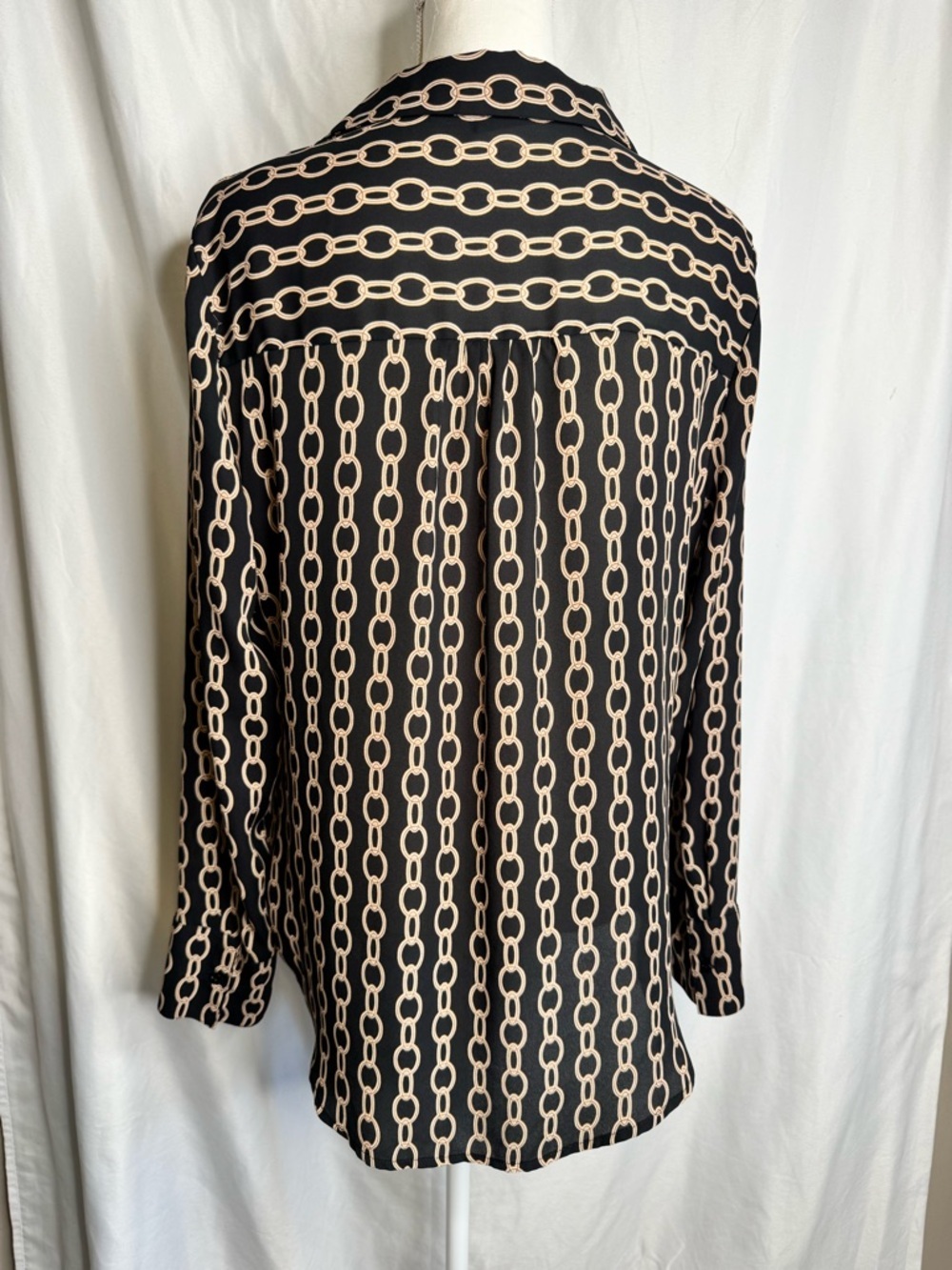 Worthington Chain Print High Low Blouse Large Black Gold Button Front - Picture 7 of 12